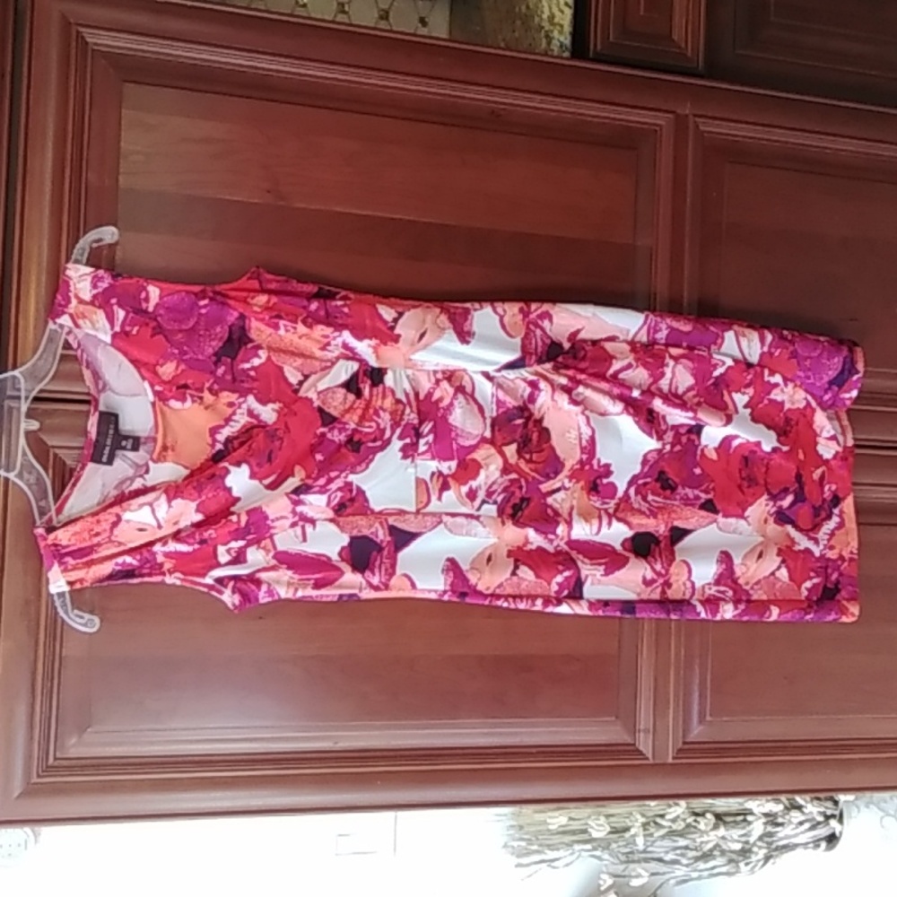 Dana Buchman dress